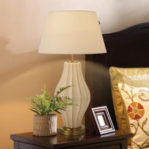 Pamplona Lamp