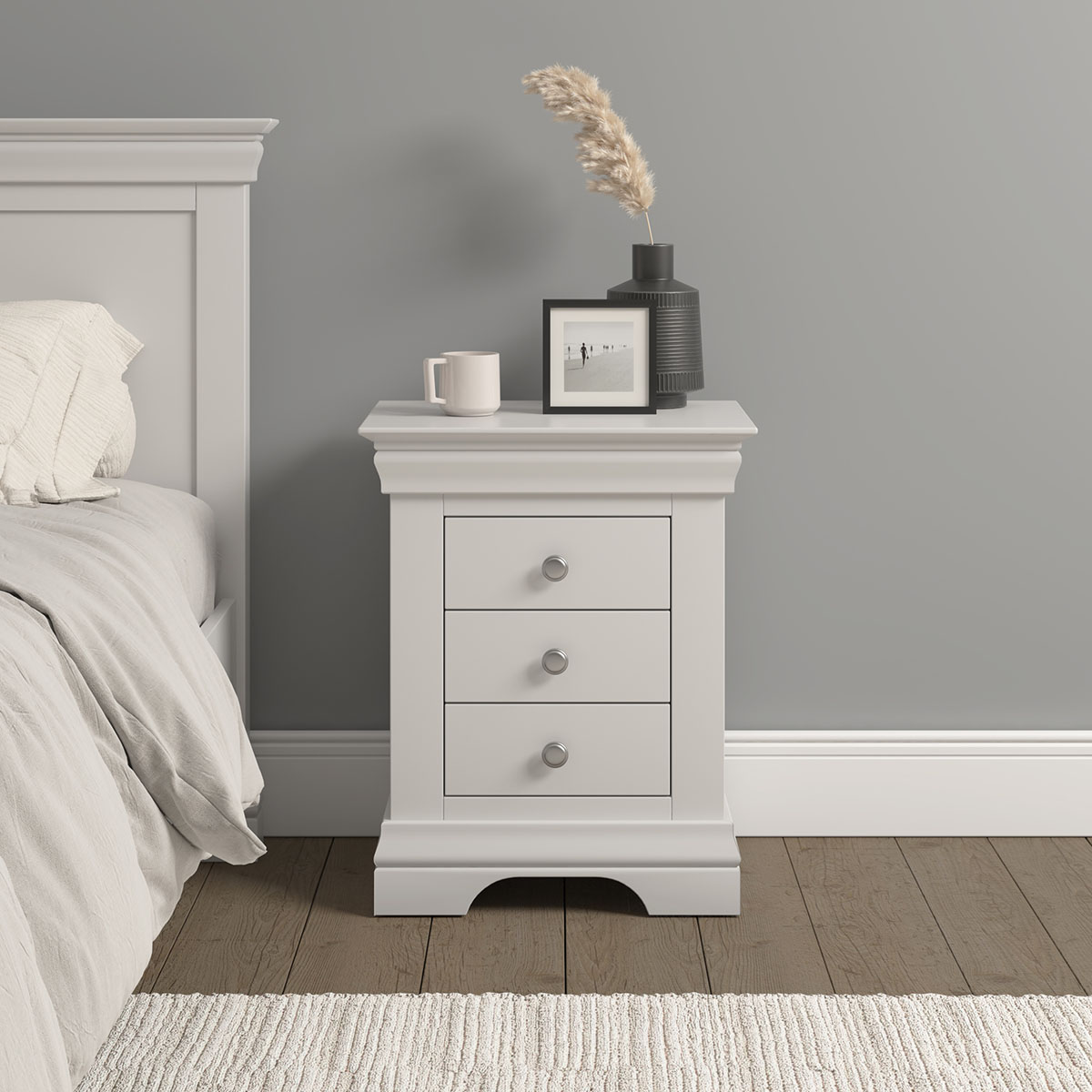 BORDEAUX 3 DRAWER BEDSIDE - IVORY 100-103-120 10 BORDEAUX 3 DRAWER BEDSIDE - IVORY 100-103-120